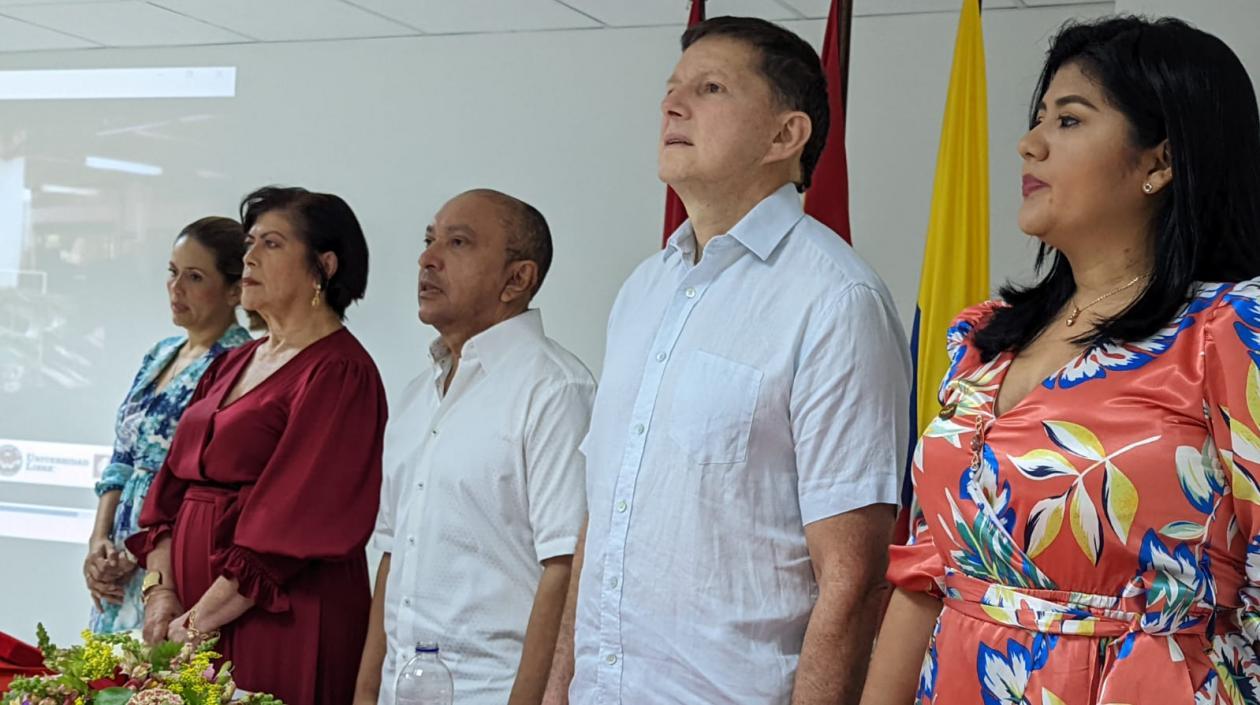 El ministro de Justicia, Wilson Ruiz; el rector de Unilibre, Salvador Rada, entre otros.