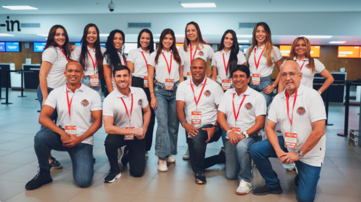 La Reina Valeria Charris encabeza la delegación.