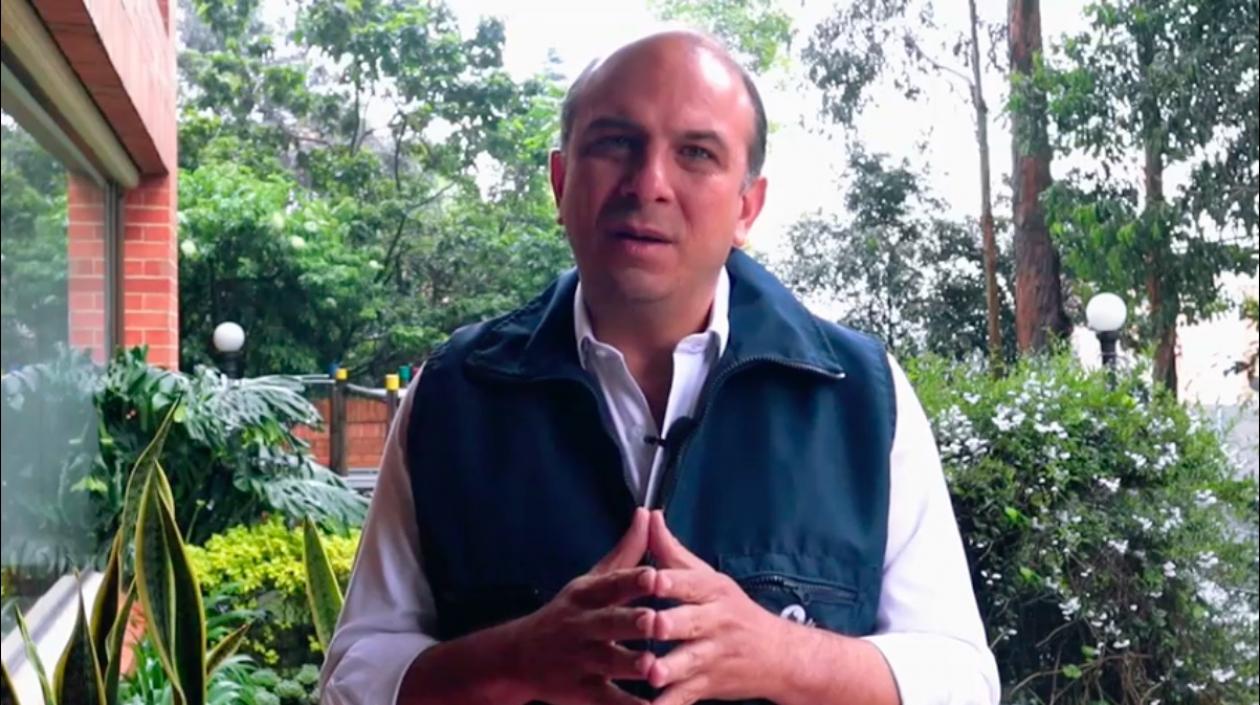 Carlos Camargo, Defensor del Pueblo.