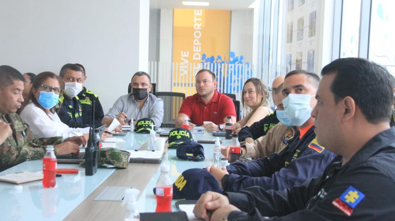 Reunión de las autoridades distrital y departamental. 