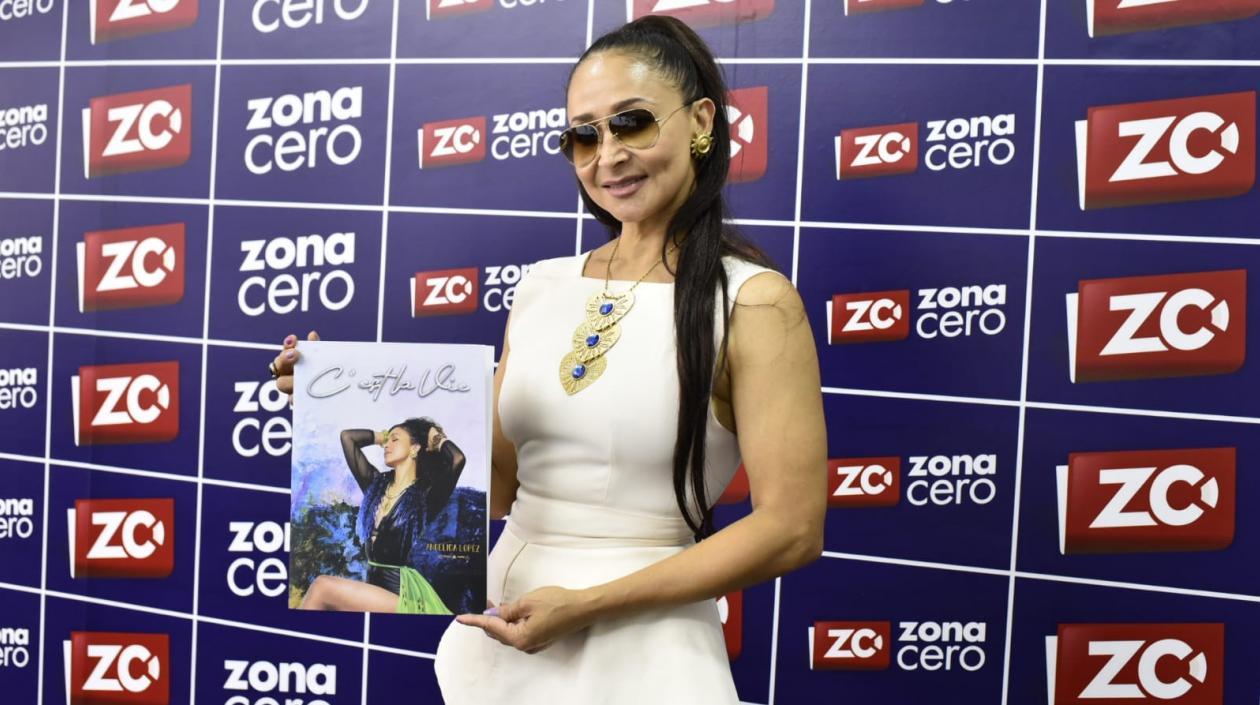 Angélica López, artista.