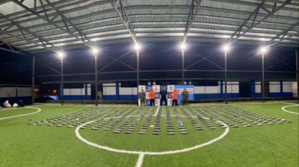 Droga incautada avaluada en 19 millones de dólares.