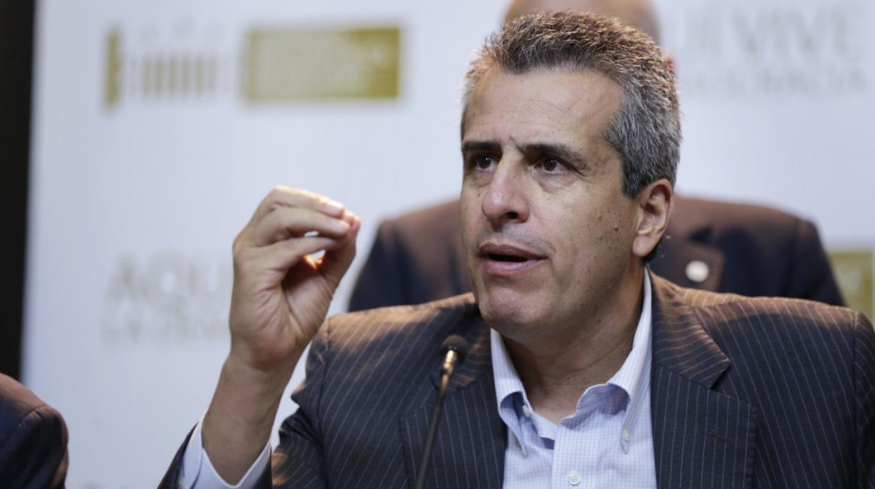 El senador liberal Luis Fernando Velasco.