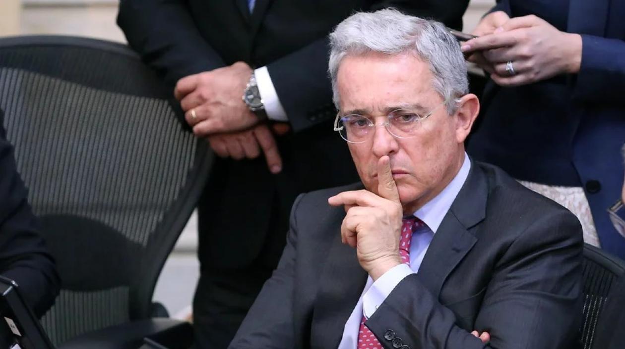 Álvaro Uribe Vélez.