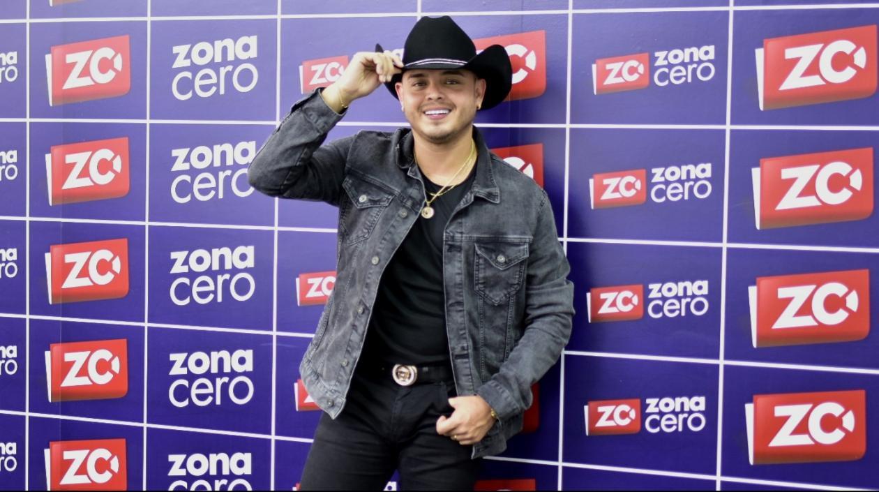 Óscar Prince, artista del género urbano. 