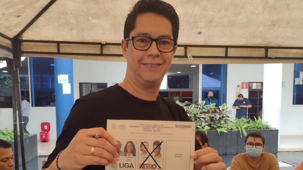 El senador electo Petro Flórez Porras.