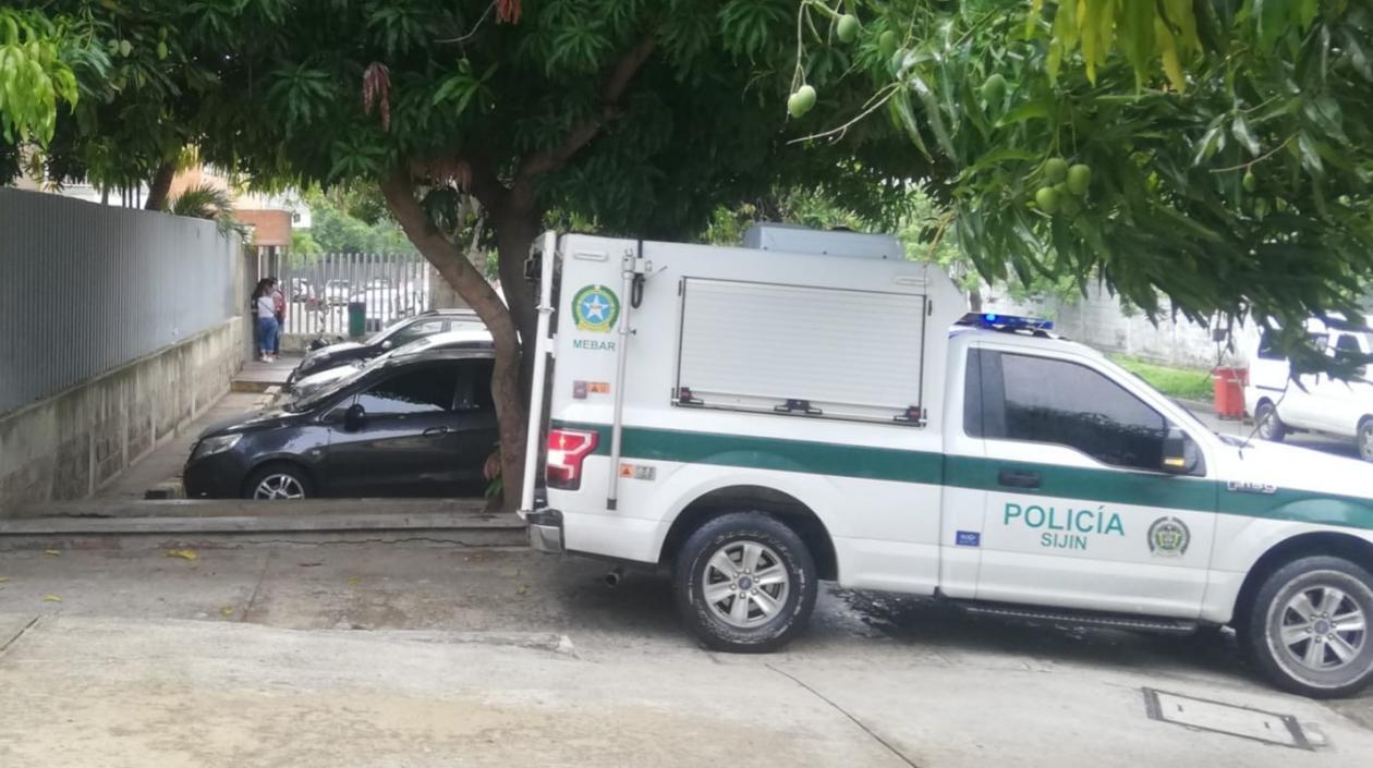 El cuerpo de la víctima fue trasladado a Medicina Legal. 