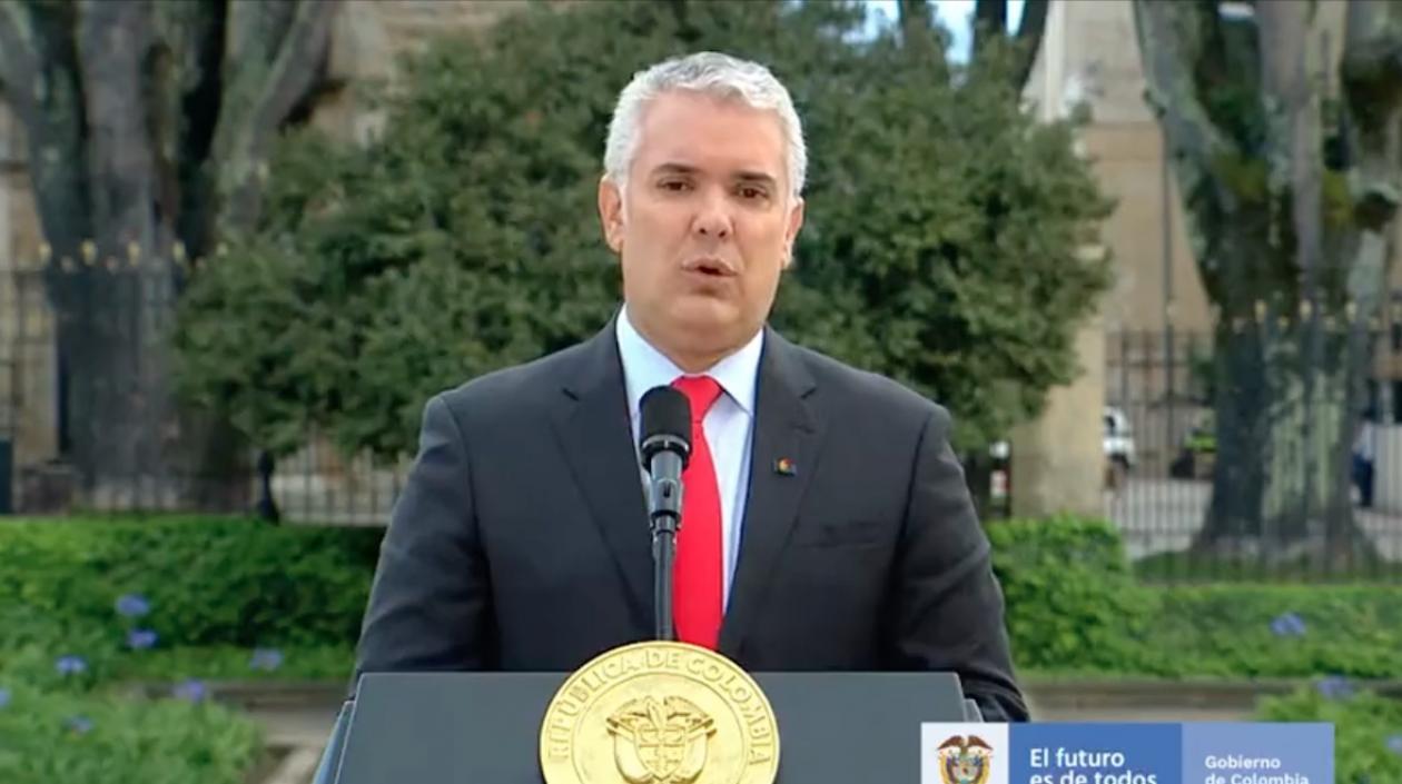 El Presidente Iván Duque anunciando el levantamiento de la emergencia sanitaria.