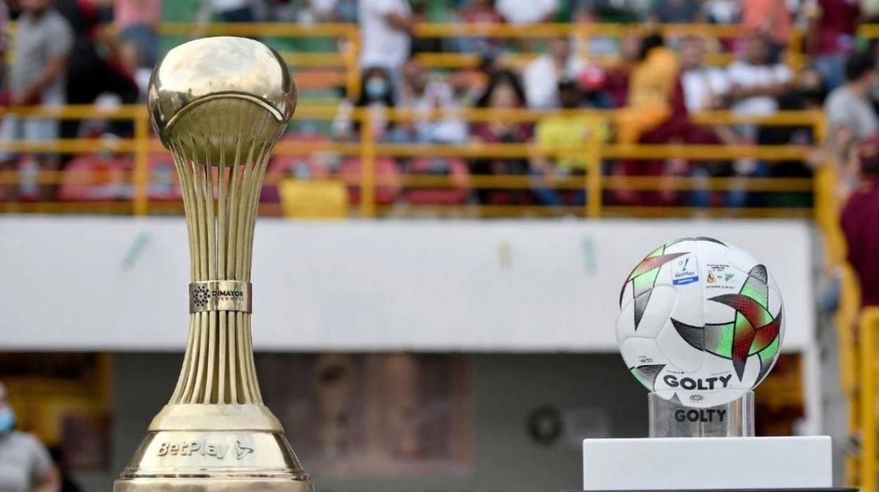 Trofeo de la Liga Colombiana. 