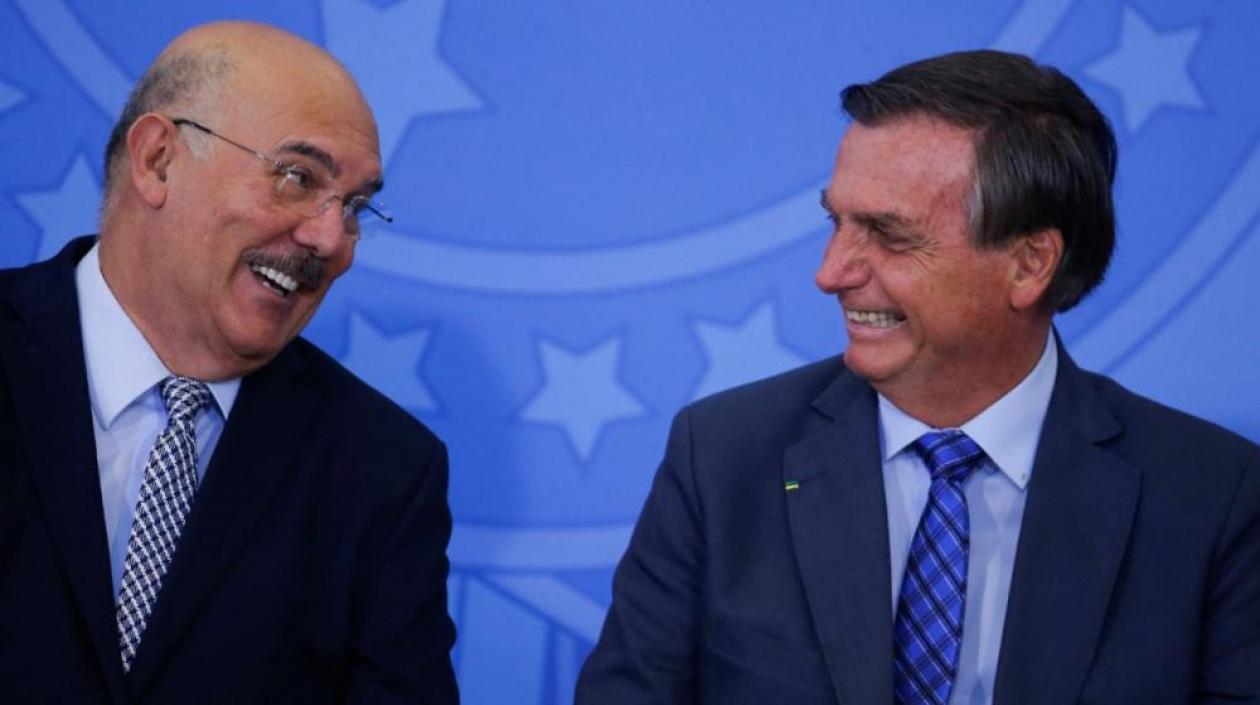 Milton Ribeiro y Jair Bolsonaro.