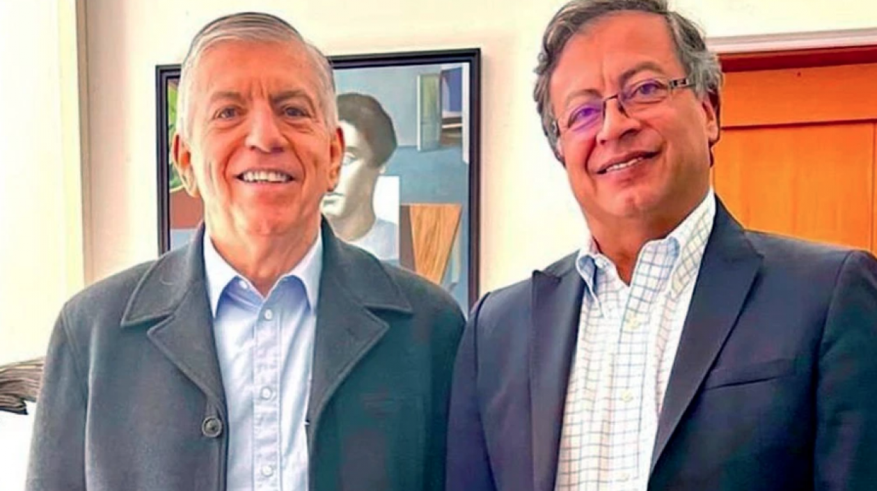 César Gaviria y Gustavo Petro.