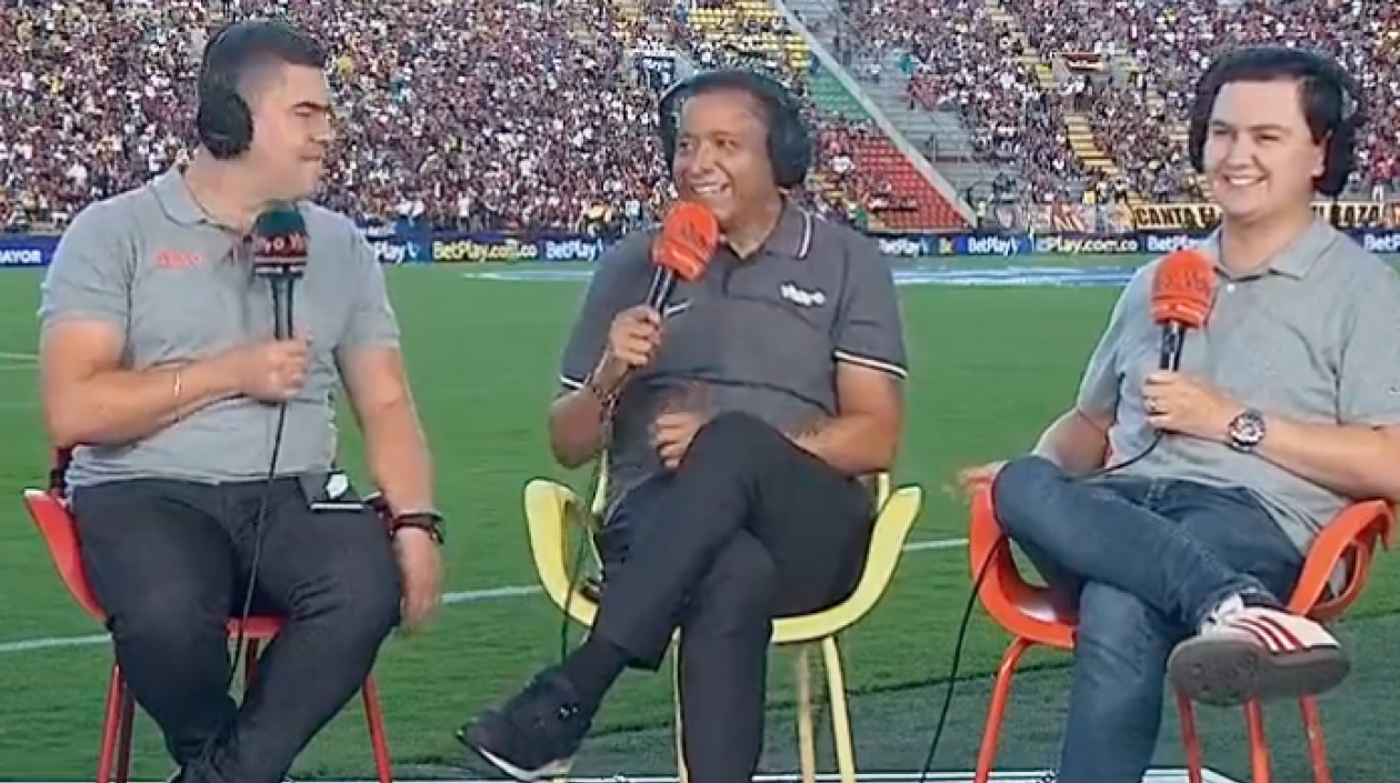 Momento de la intervención de Valenciano.