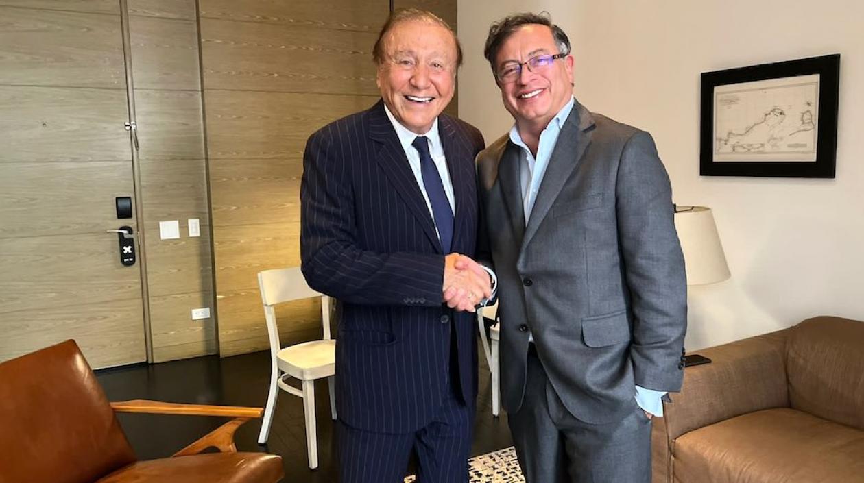 El excandidato presidencial Rodolfo Hernández y el Presidente electo Gustavo Petro.