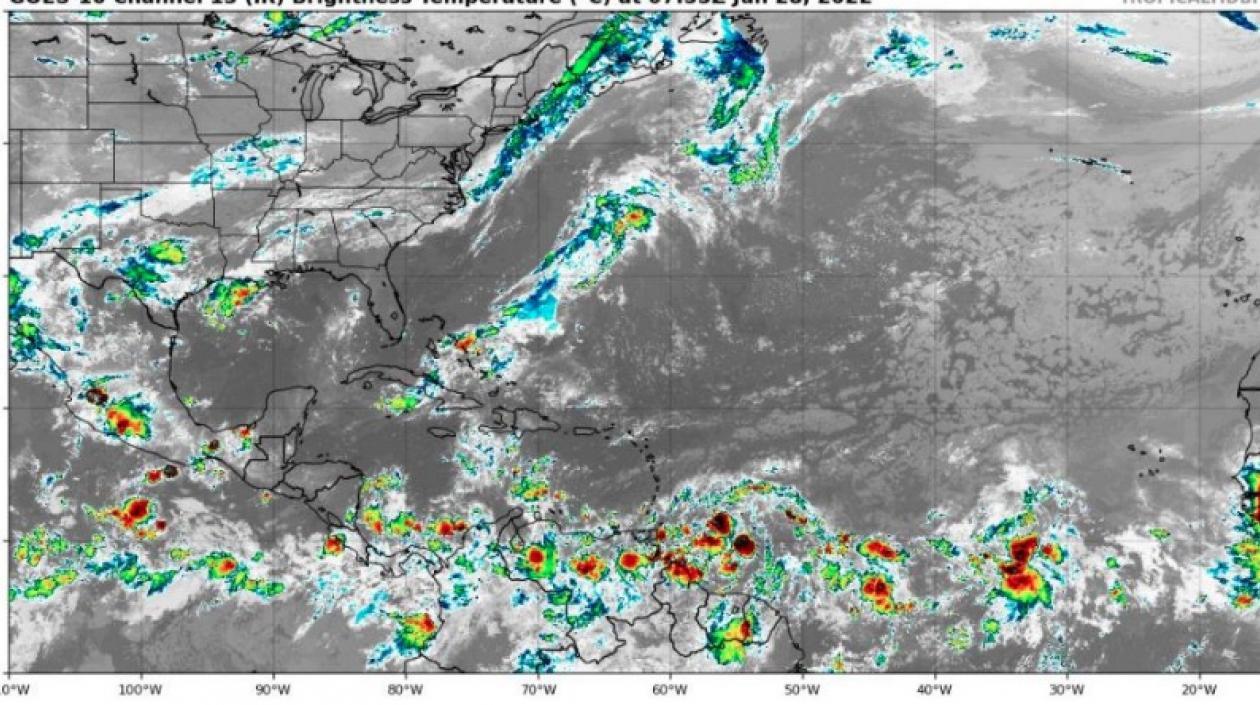 Formación de la tormenta tropical.