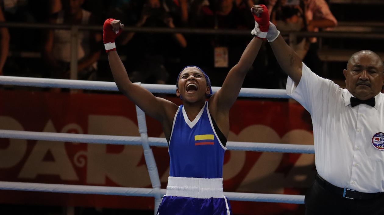 Ingirt Valencia, boxeadora colombiana. 