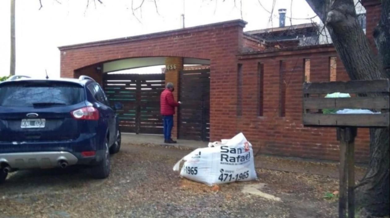 Atraco en casa de la psicóloga Adriana Etchegoin. 