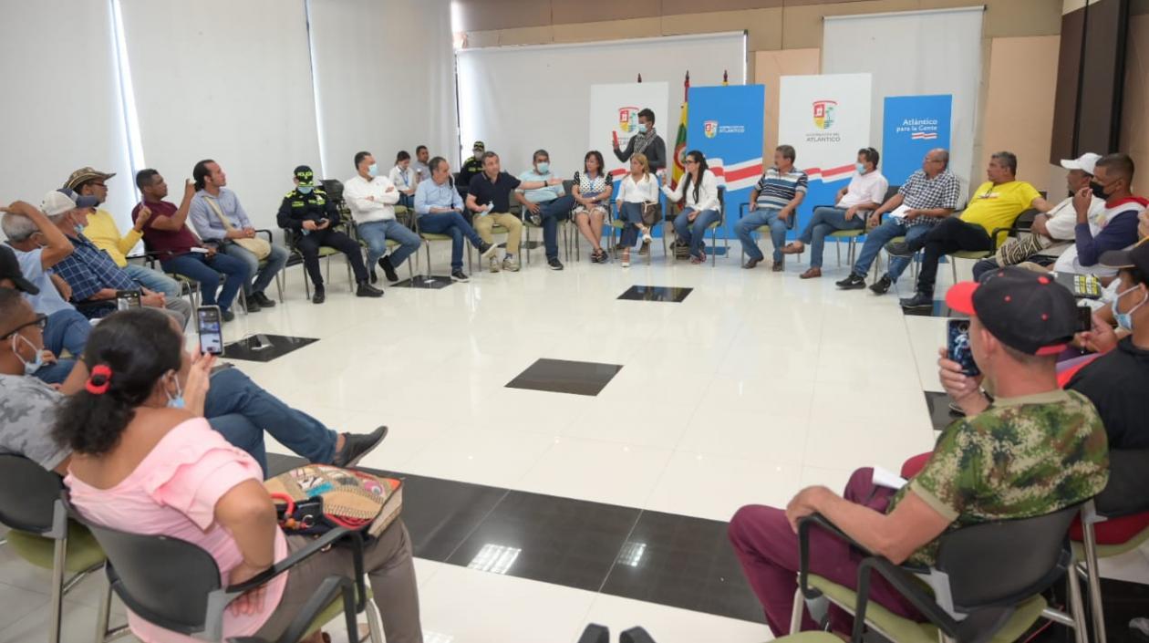 Reunión de Gobernación con comunidad del Sur del Atlántico.