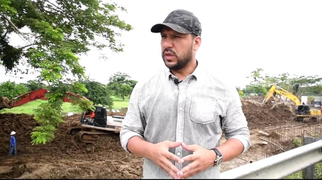 Rehúsen Martínez, alcalde el municipio de Santa Lucía. 