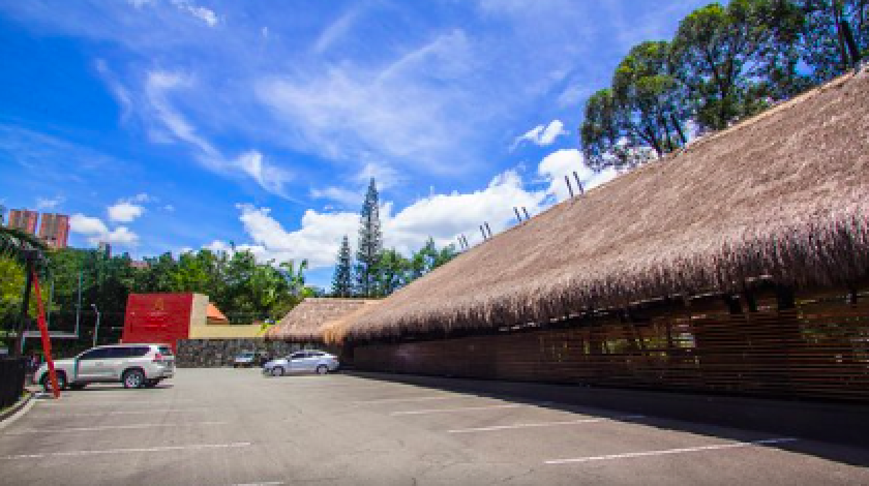 Restaurante en el que fue baleado el ciudadano canadiense en El Poblado.