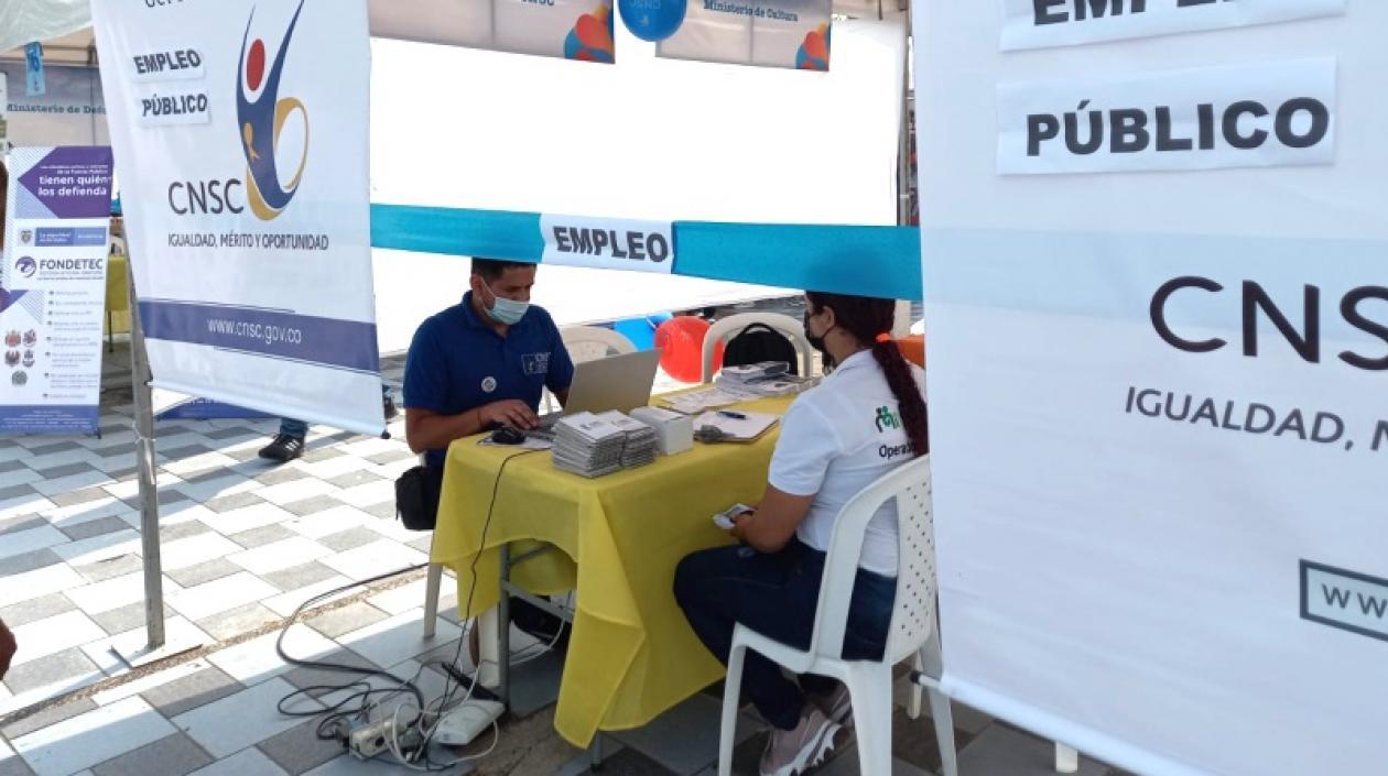 El proceso es coordinado por la Comisión Nacional del Servicio Civil.