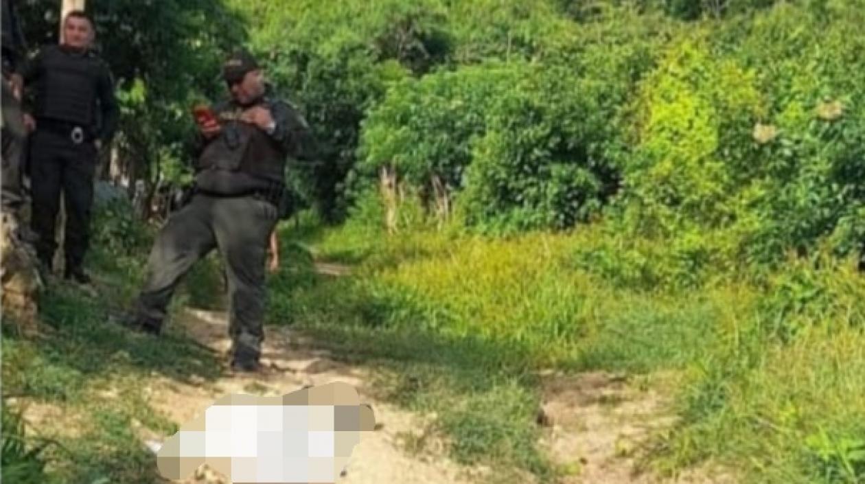 Hombre muerto en una trocha de Puerto Colombia.