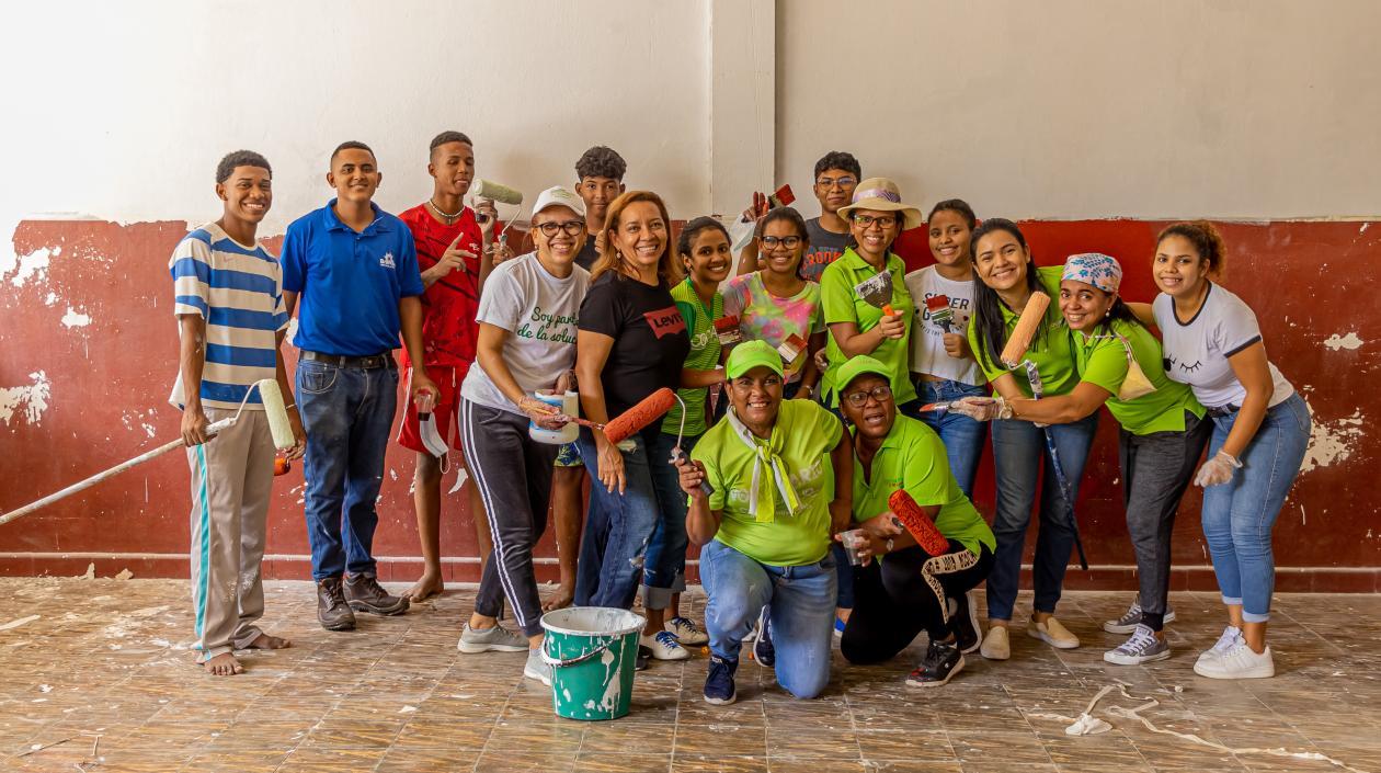 Miembros del voluntariado de la empresa Coosalud EPS.