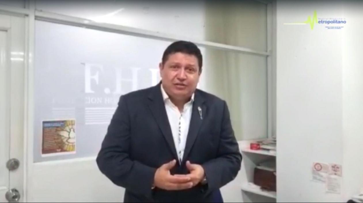 José Luis Castro Guerra, Gerente (e) del Hospital Metropolitano.