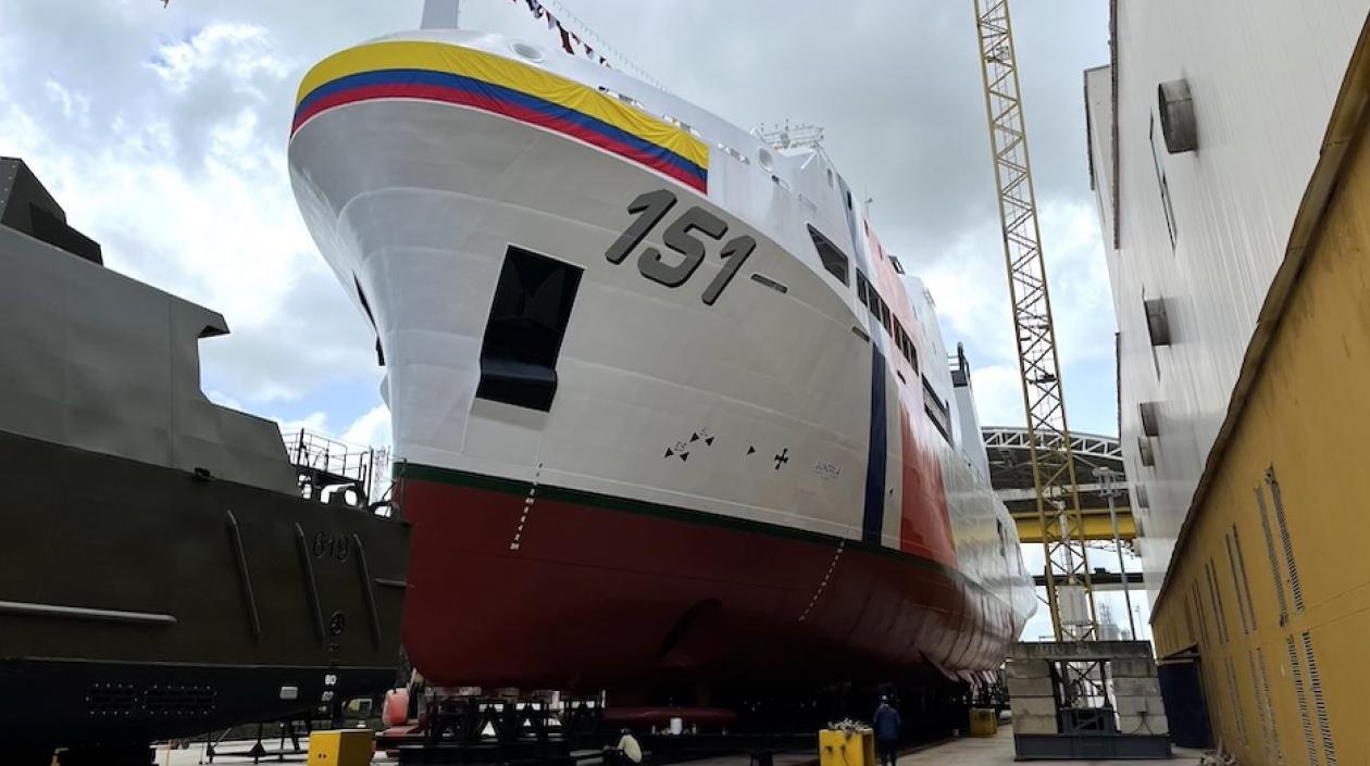 La moderna embarcación que será bautizada este sábado.
