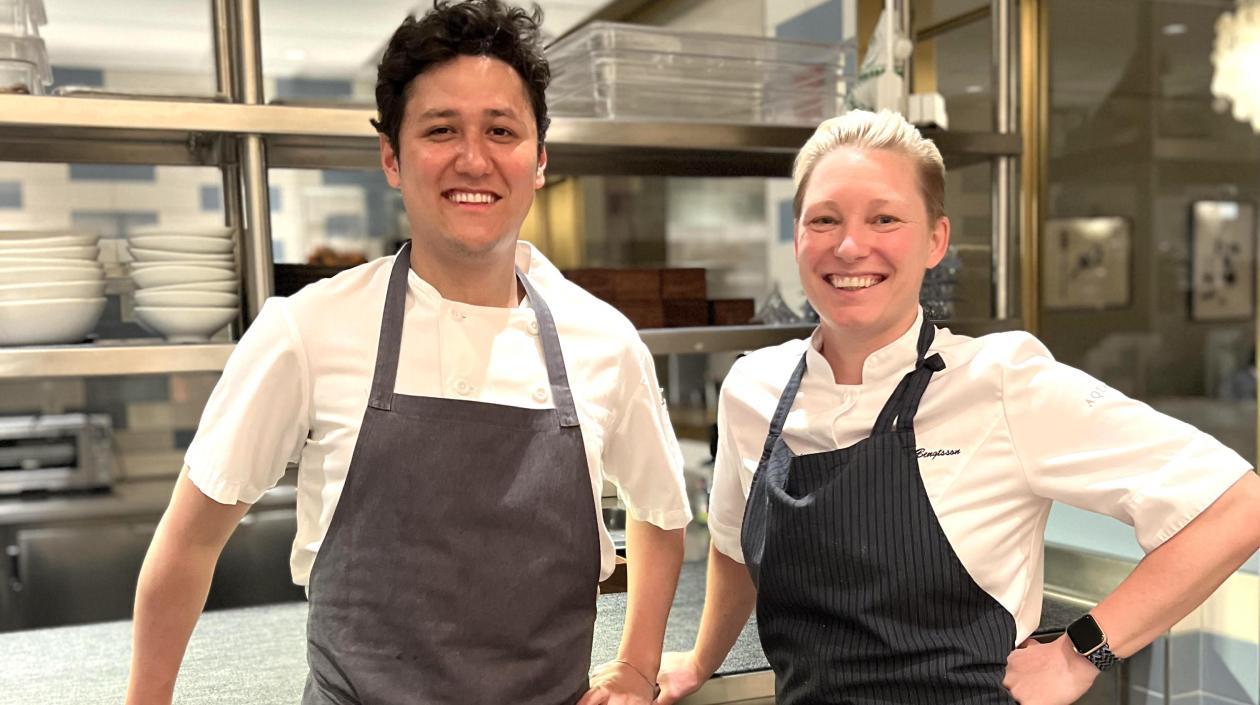 Sebastián Guevara con la chef sueca Emma Bengtsson.