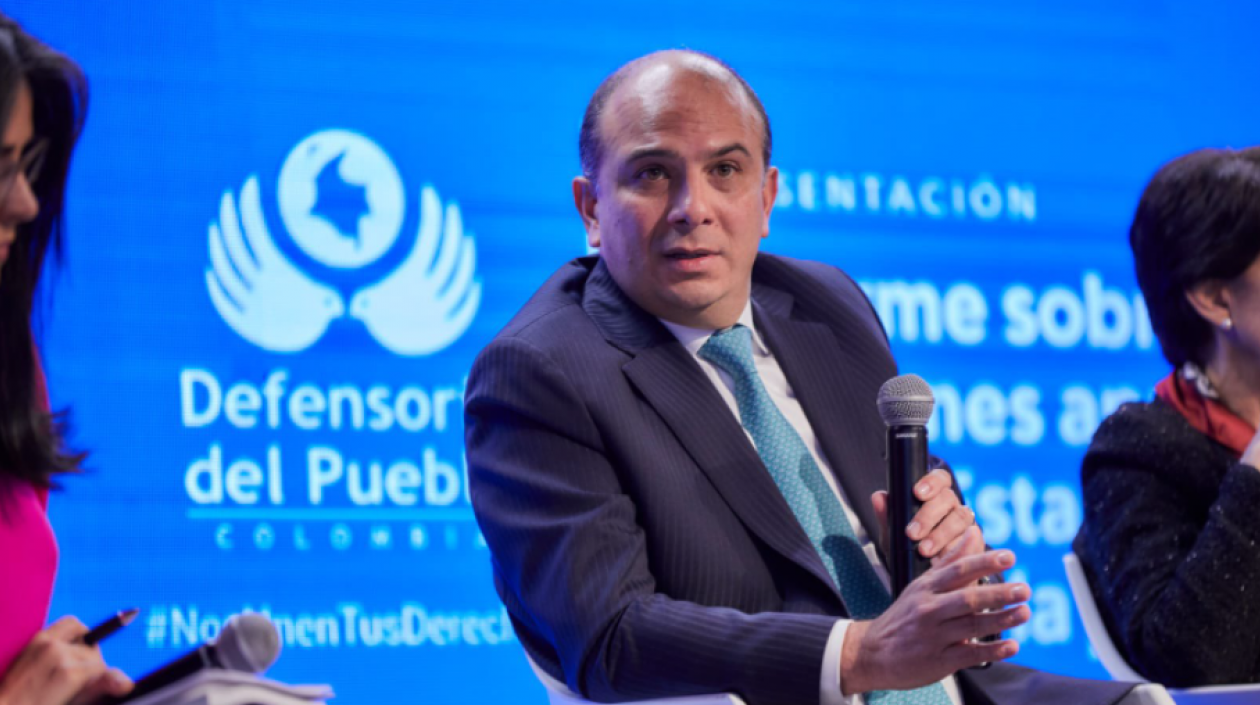 Carlos Camargo, Defensor del Pueblo.