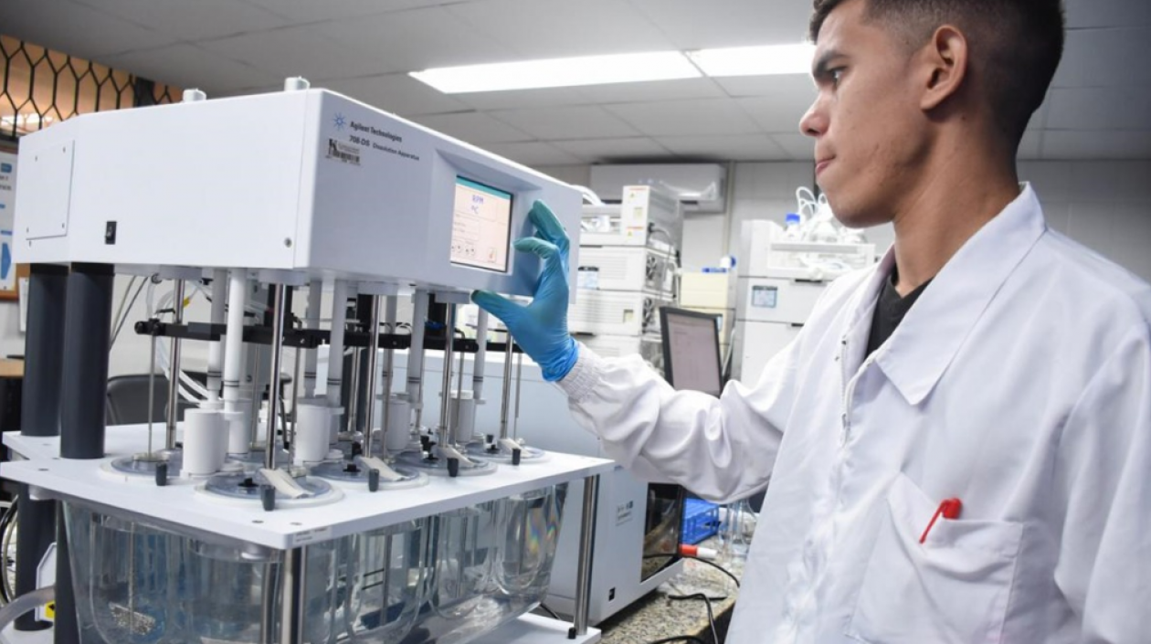 Estudiante del programa de farmacia de Uniatlántico.