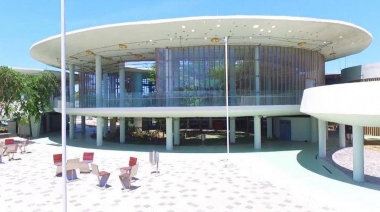 Imagen de la megabiblioteca.