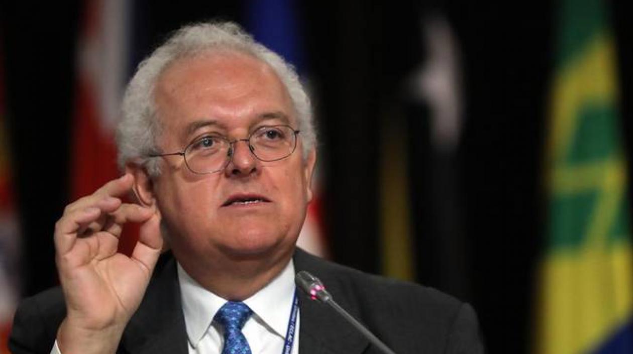 José Antonio Ocampo. Ministro de Hacienda.