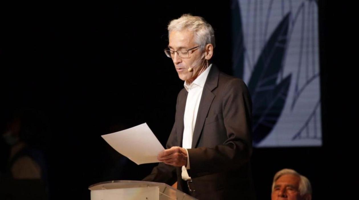 Sacerdote Francisco de Roux, presidente de Comisión de la Verdad.