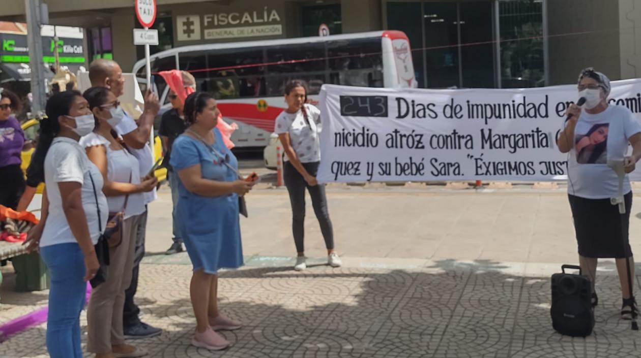 Familiares de Margarita Gómez Márquez.