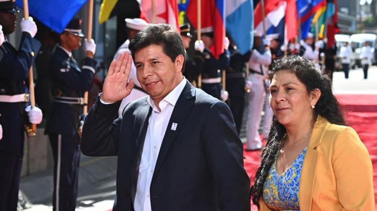 Pedro Castillo y Lilia Paredes
