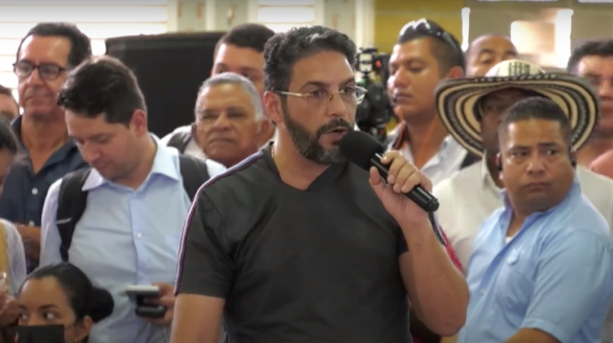 El representante a la Cámara, Agmeth Escaf.