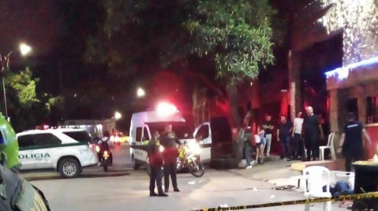 La Policía hizo presencia en la carrera 26 con calle 39, en donde fueron asesinados tres hombres.