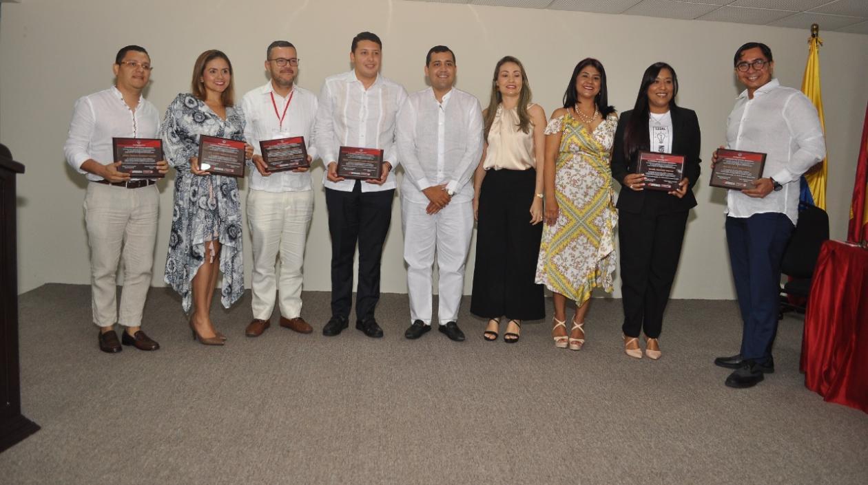 Reconocimiento a Egresados Distinguidos año 2022.