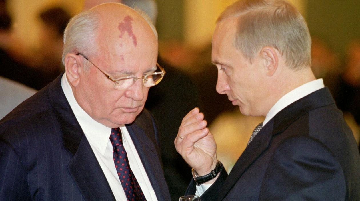 Mijaíl Gorbachov y Vladímir Putin.