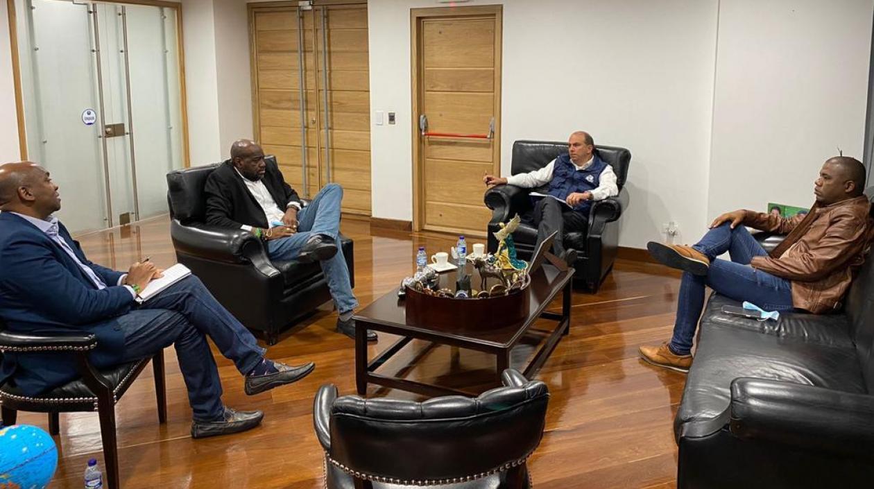 Defensor del Pueblo se reunió con el Alcalde de Buenaventura.