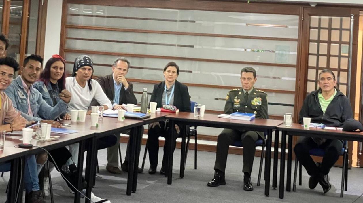 Encuentro entre director de la Policía y miembros de la ‘Primera Línea’.