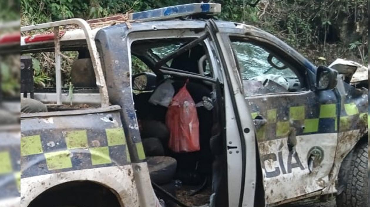 Estado en que quedó la patrulla en la que iban los uniformados fallecidos.