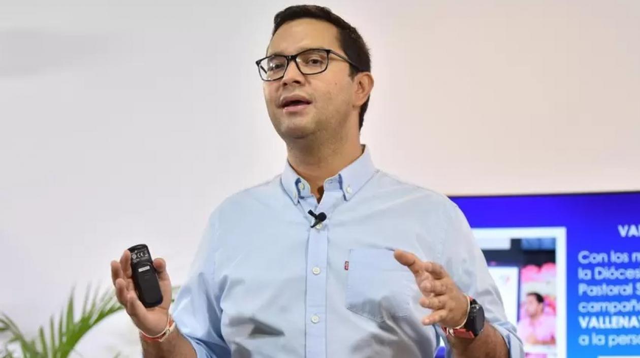 Mello Castro González.