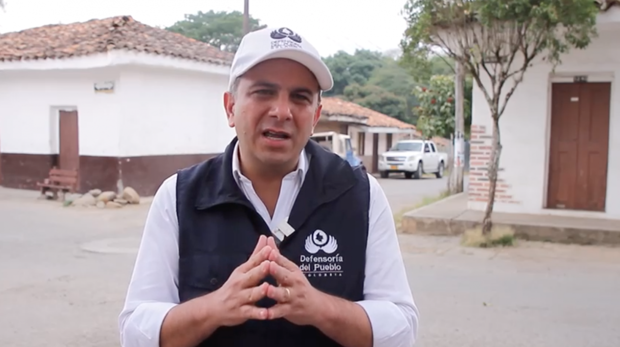 El Defensor del Pueblo, Carlos Camargo.