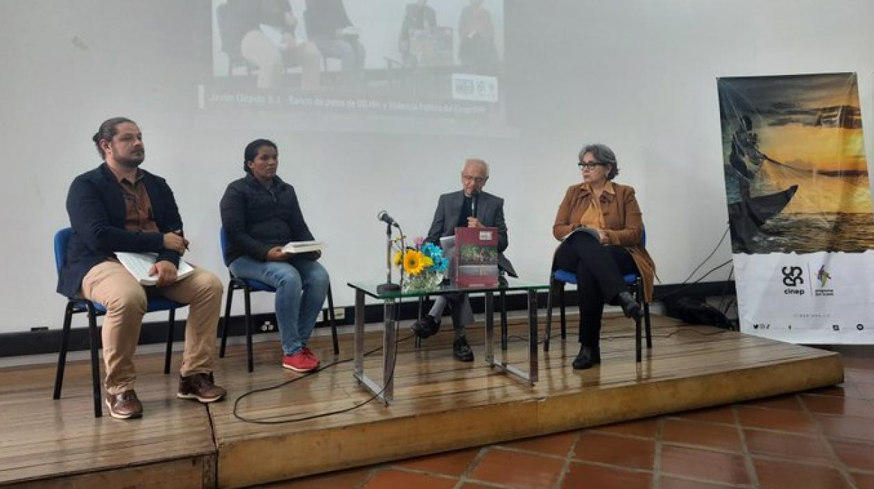 El Cinep en el lanzamiento de la revista Noche y Niebla No 65.