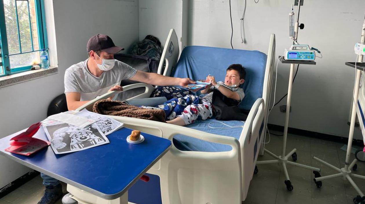 Entrega de obsequios de Coldplay.