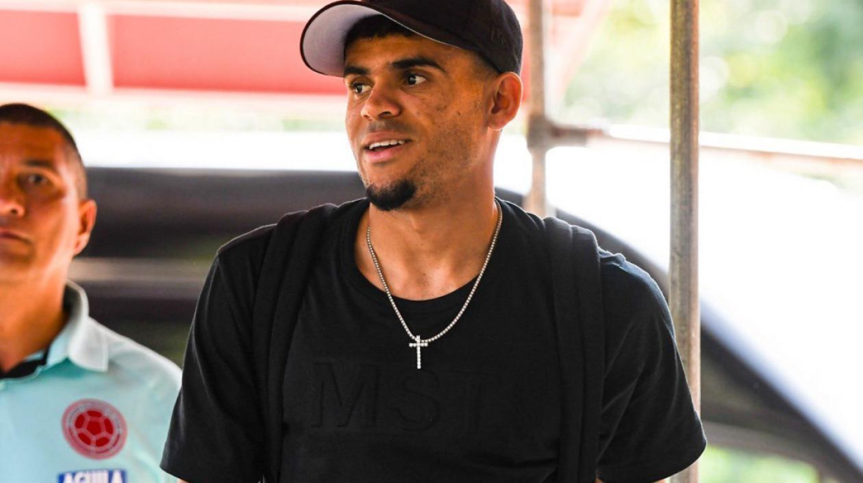 Luis Díaz se reporta a la concentración de Colombia. 