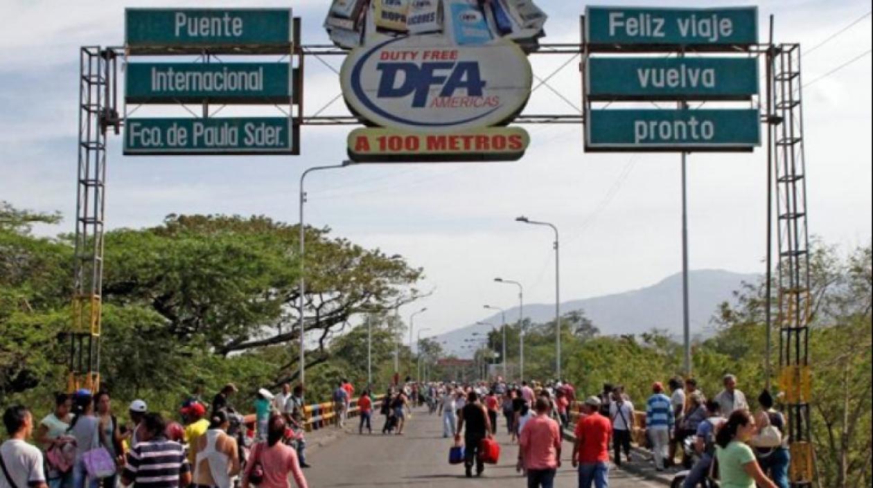 Puente Francisco de Paula Santander.