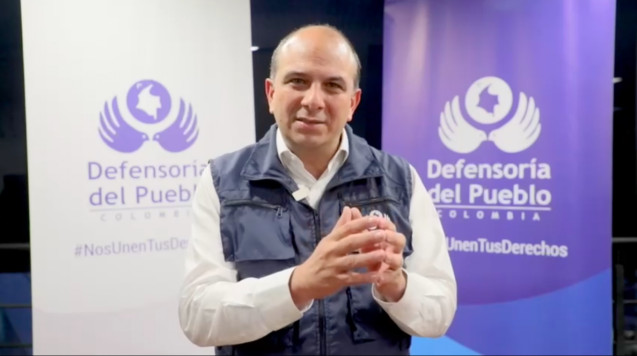 El defensor del Pueblo, Carlos Camargo.